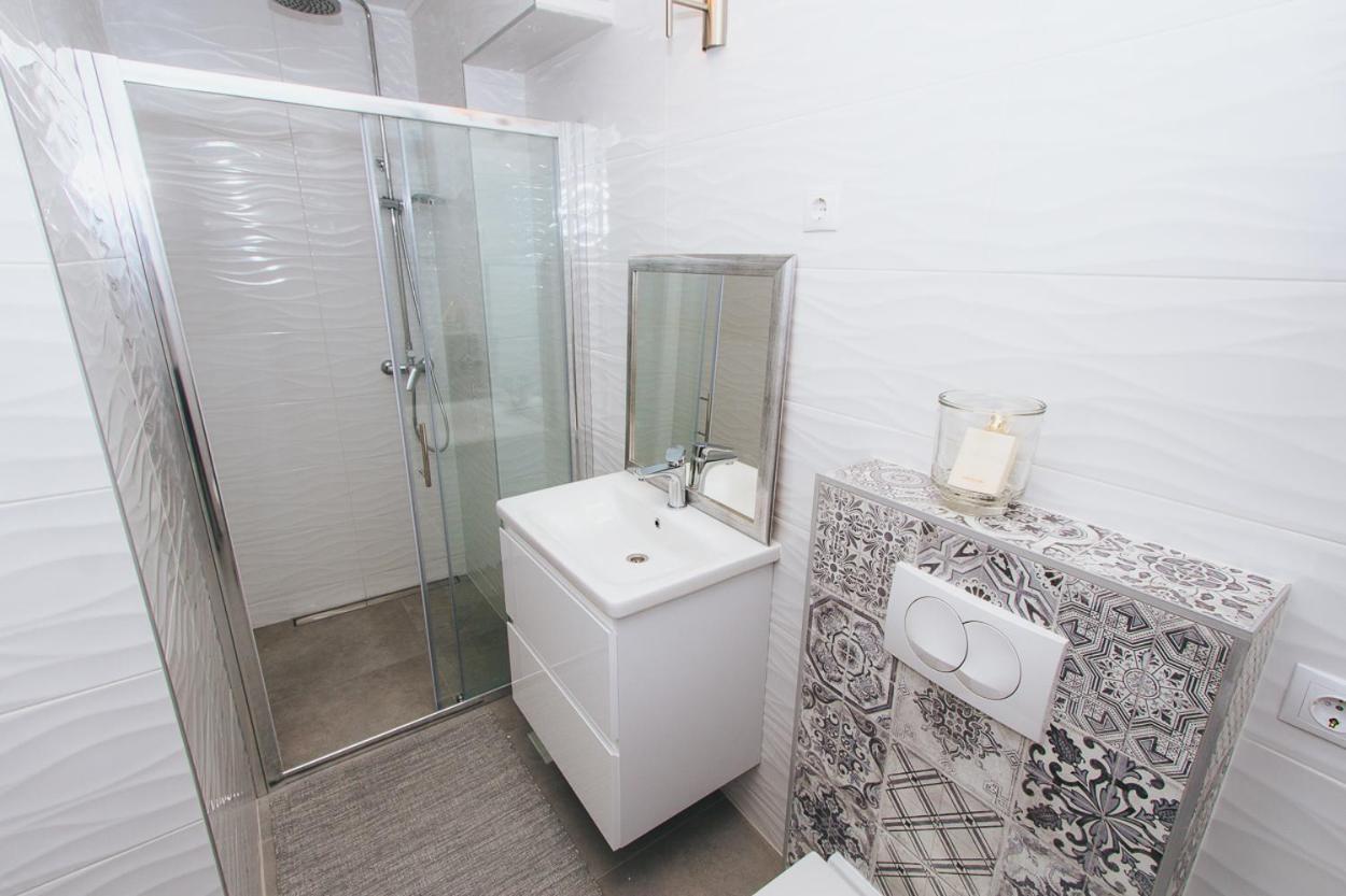 Apartamento Sustina Tribalj Exterior foto